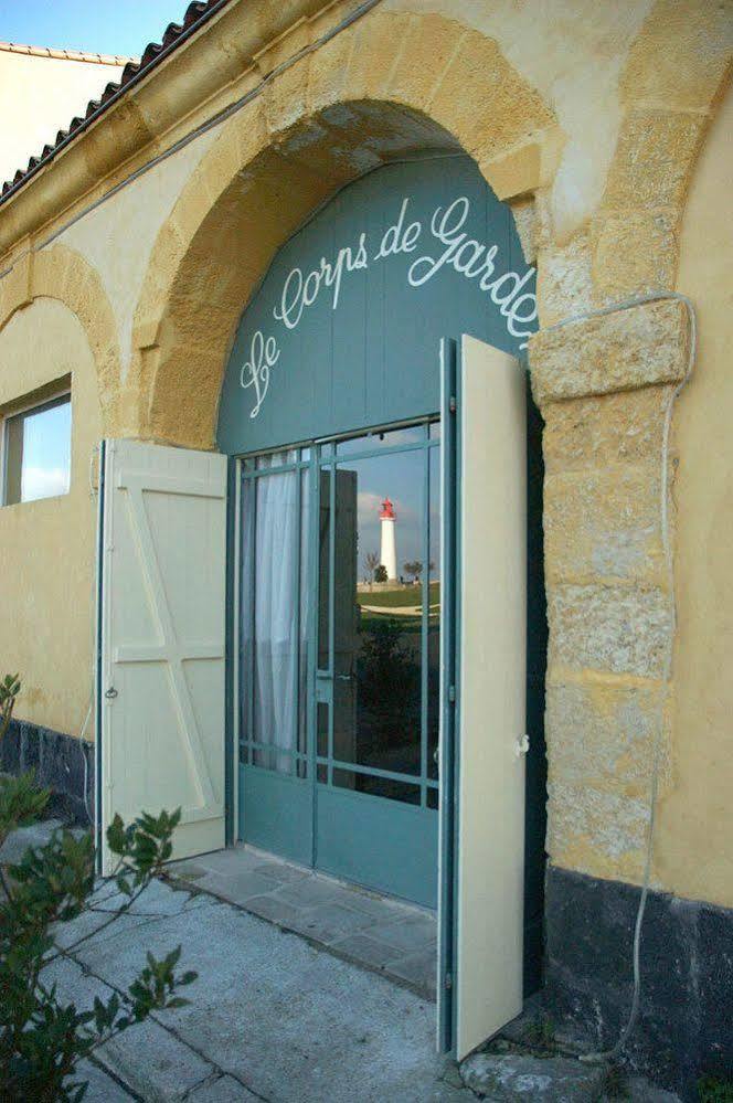 Le Corps De Garde Bed & Breakfast Saint-Martin-de-Re Bagian luar foto